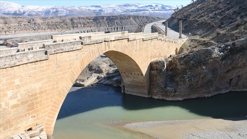 Adıyaman Cendere Köprüsü