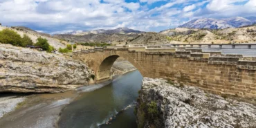 Adıyaman Besni Gezilecek Yerler ve Tarihi Yerler Rehberi