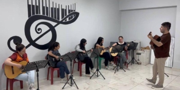 Adıyaman Belediyesi Yaz Kursları 2025 Başladı: Sanatla Umudu Yeşertiyoruz!