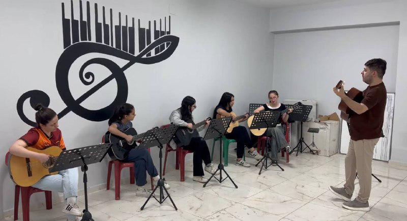 Adıyaman Belediyesi Yaz Kursları 2025 Başladı: Sanatla Umudu Yeşertiyoruz!