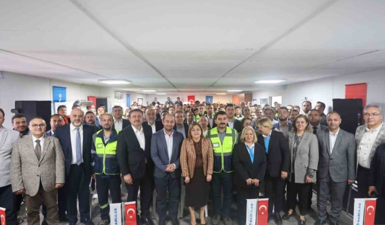 Başkan Şahin, 1 Mayıs’ta Belediye Çalışanlarıyla Bir Araya Geldi