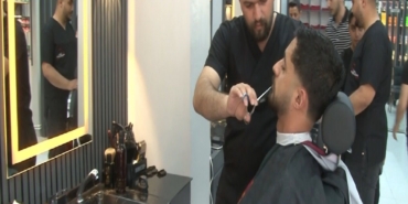 Depremzede Kuaförden Anlamlı Kampanya