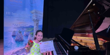 Gkv’li Ceyda Sayar Piyanoda Festival Birincisi