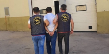 Hırsızlık Suçundan Aranan Hükümlüyü Jandarma Yakaladı