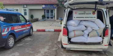 Jandarma Milyonluk Kaçak Malzemeye El Koydu