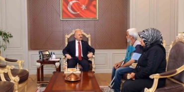 Vali Varol Vatandaşların Taleplerini Dinleniyor