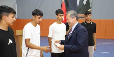 Adil Sani Konukoğlu Spor Lisesi’nde Mezuniyet Heyecanı