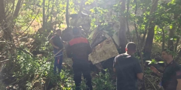 Adıyaman’da Kamyonet Uçuruma Yuvarlandı: 2 Ölü