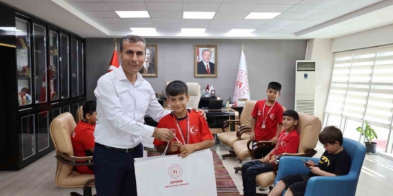 Adıyamanlı Güreşçiler Türkiye Şampiyonasından Madalyalarla Döndü