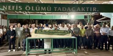 Diyarbakır’da Yangında Hayatını Kaybeden Anne Ve Üç Çocuğu Defnedildi