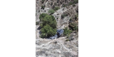 Gaziantep’te Virajı Alamayan Otomobil Dere Yatağına Uçtu, Yaralanan Olmadı