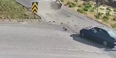 Kırmızı Işık İhlali Kazaya Neden Oldu, 5 Kişi Yaralandı