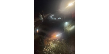 Köpeğe Çarpmamak İçin Manevra Yapan Sürücü Kaza Yaptı: 2 Yaralı