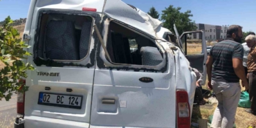 Minibüs Takla Attı: 1’i Ağır 5 Yaralı