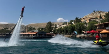 Şanlıurfa İlk Defa Flyboard Ve Jet Ski Gösterisine Sahne Oldu