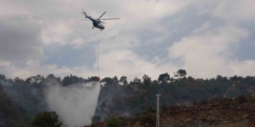 Adıyaman’da Orman Yangınına Helikopterle Müdahale Edildi