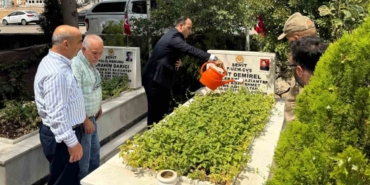 Araban’da 15 Temmuz Şehitleri Anma Programı Kapsamında Şehitlik Ziyaret Edildi