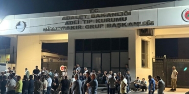 Diyarbakır’da Husumetli Aileler Arasında Kavga: 2 Ölü