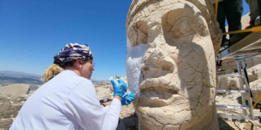 Nemrut Dağı’ndaki Heykellere Nano Kireç Enjekte Edildi