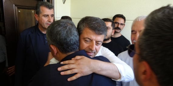 Özgür Özel’den Abdurrahman Tutdere’ye Destek Ziyareti
