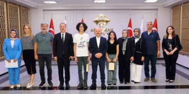 Vali Osman Varol, Lgs Şampiyonlarını Ağırladı