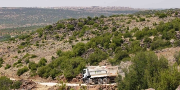 Yalangoz Mahallesi Yıllardır Beklediği Yola Kavuştu