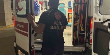 Yeğen Amcasını Bıçakladı