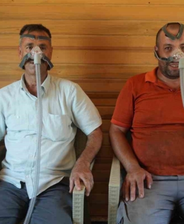 Arı Kovanı Havası Soluyarak Şifa Arıyorlar