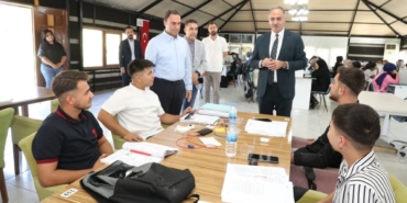 Başkan Kuş’tan Üniversite Adaylarına Destek Ziyareti