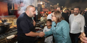 Başkan Şahin, Festival Park’ta Vatandaşlarla Buluştu