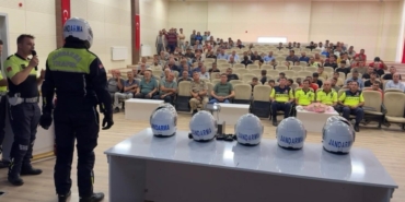 Gaziantep’te Jandarmadan 150 Motosiklet Sürücüsüne Güvenli Sürüş Eğitimi