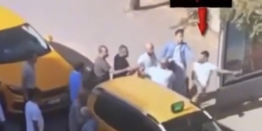 Gaziantep’te Taksicilerden Müşteri Kavgasında Meslektaşlarına Meydan Dayağı