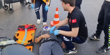 Minibüsün Çarptığı Motosikletin Sürücüsü Yaralandı