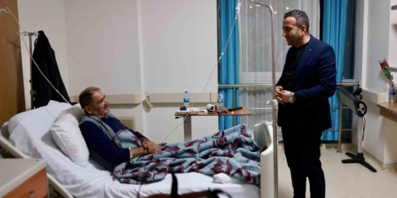 Akçadağ Belediye Başkanı Ulutaş’tan Hastane Ziyareti