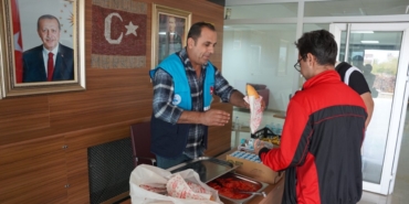 Başkan Hallaç’tan Öğrencilere Moral Veren Dokunuş