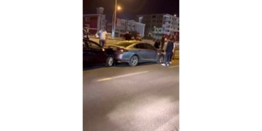 Diyarbakır’da 9 Aracın Karıştığı Kazada 3 Kişi Yaralandı