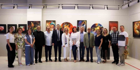 Eker, Sanko Sanat Galerisi’nde Sergi Açtı