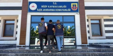 Kesinleşmiş 16 Yıl Cezayla Aranan Uyuşturucu Tacirini Jandarma Yakaladı