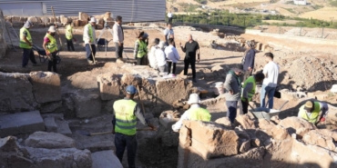 Perre Her Gün Biraz Daha Gün Yüzene Çıkıyor