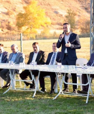 Ak Parti Heyeti Akçadağ’da Muhtarlarla Buluştu