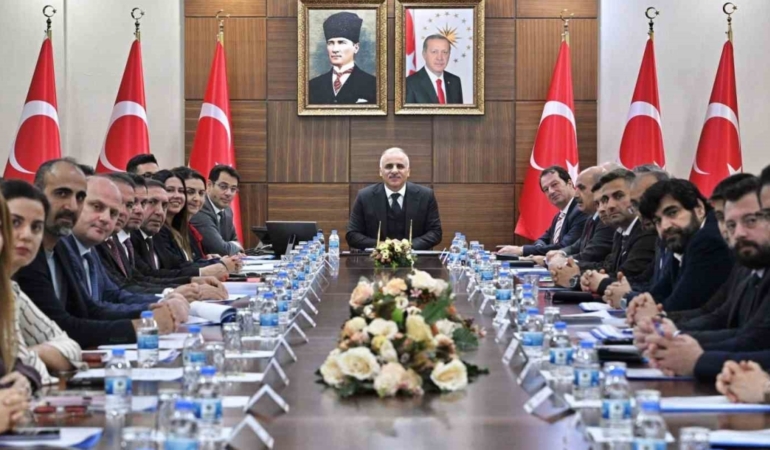 Diyarbakır Valisi Zorluoğlu’ndan Bağımlılıkla Mücadele Kararlılığı