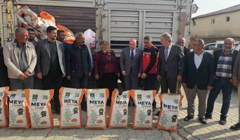 Diyarbakır’da Çiftçilere 55 Ton Mercimek Tohumu Dağıtıldı