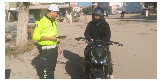 Gölbaşı’nda Motosiklet Denetimi Devam Ediyor