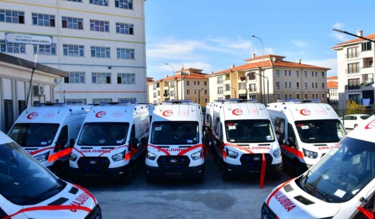 Sağlık Bakanlığı’ndan Gaziantep’e 16 Yeni Ambulans
