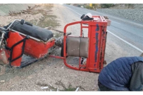 Sepetli Motosiklet Devrildi: 1 Yaralı