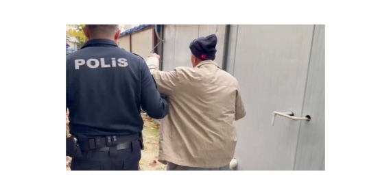 Dilenci, Zabıtanın El Koyduğu Parayı Almak İçin Geri Döndü