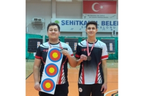 Gaziantep Okçuluk Kurtuluş Kupası İl Şampiyonası’nda Erdem Koleji Rüzgarı